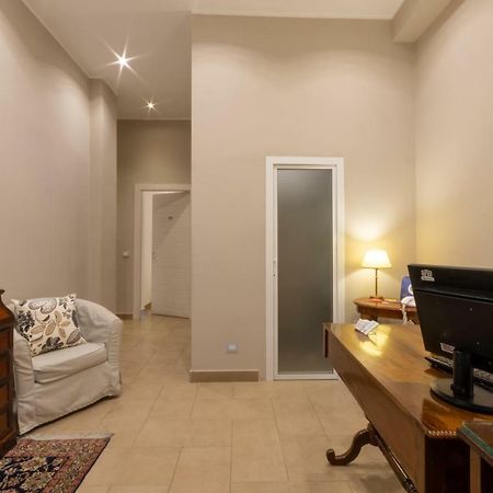 B&B Cairoli Messina Eksteriør billede