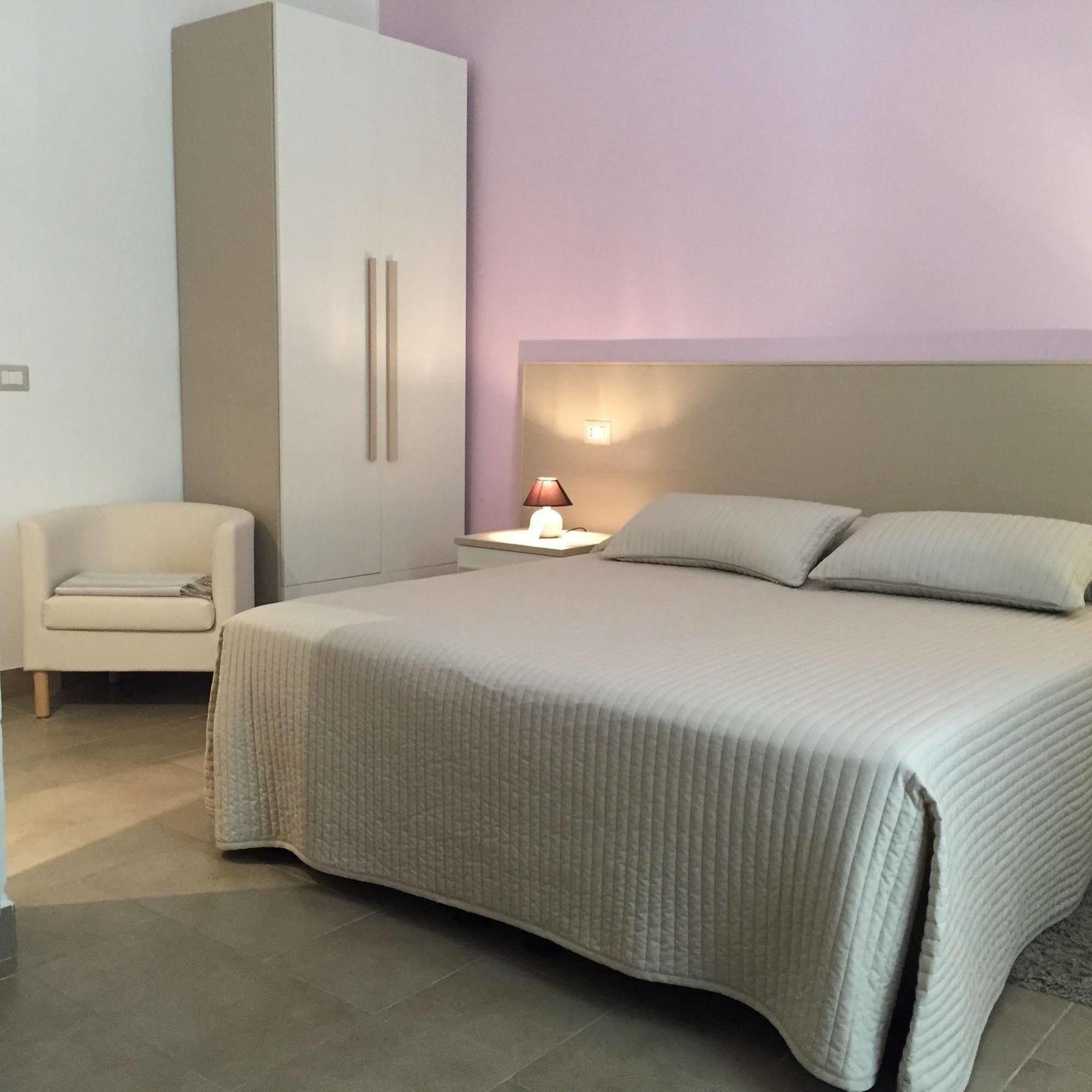 B&B Cairoli Messina Eksteriør billede
