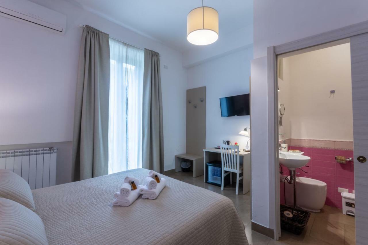 B&B Cairoli Messina Eksteriør billede